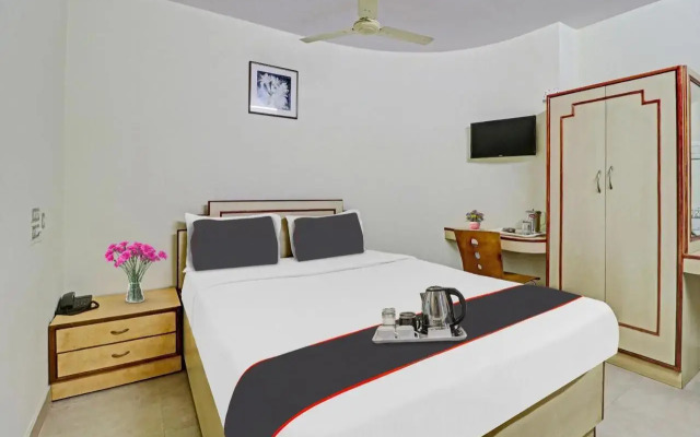 Oyo Collection O 16107 N R Residency