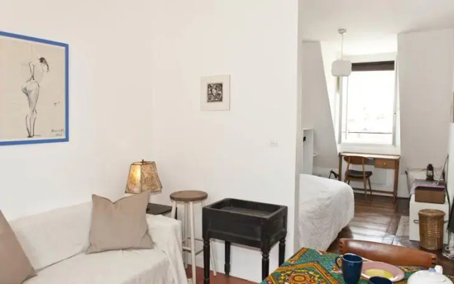 Nice Republique Studio