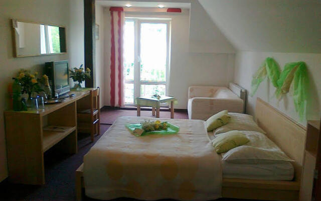 Family hotel Maxim