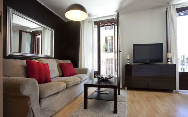 Espai Barcelona Paralel Apartments