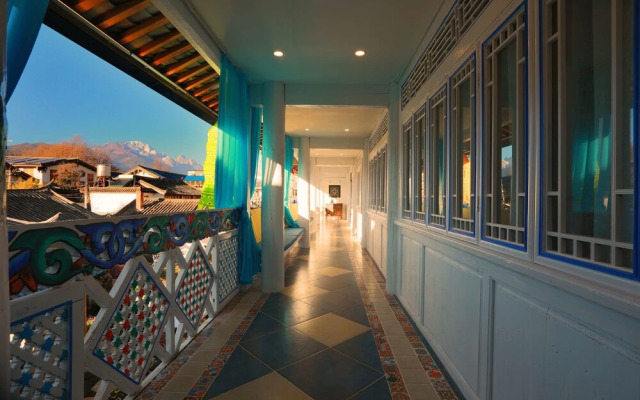 Hua Linglong Courtyard Inn