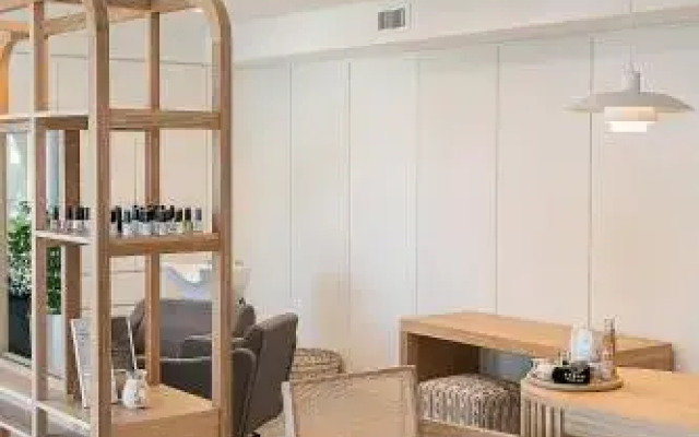 Kakkos Bay Hotel and Bungalows