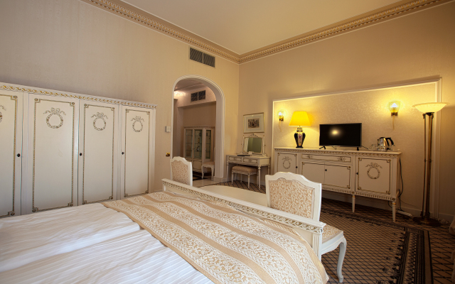 Grand Hotel Continental Bucuresti