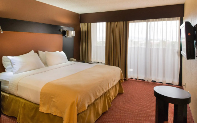 GreenTree Hotel Phoenix West