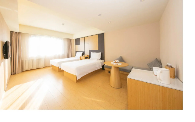 Ji Hotel (Beijing Temple of Heaven)
