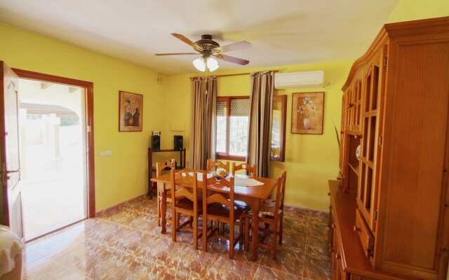 Pineda - modern, well-equipped villa with private pool in Costa Blanca