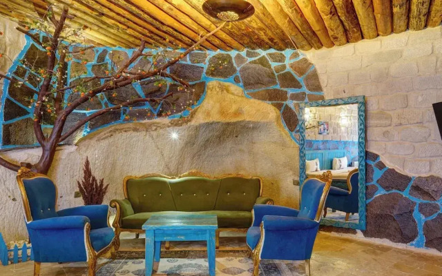 Nar-I Ask Cave Hotel
