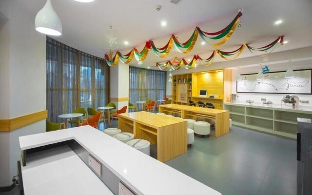 GreenTree Alliance Hotel Chongqing Jiefangbei Walking Street