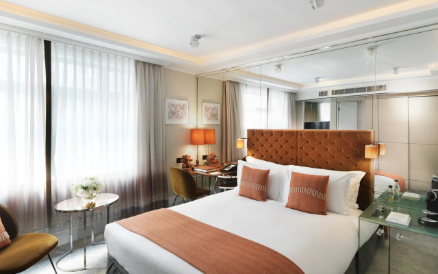 The Athenaeum Hotel & Residences