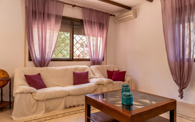 Gran Chalet céntrico con piscina y bbq privada a 5 minutos playa