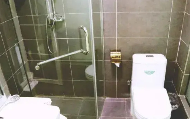 Korla Ruixin Express Hotel