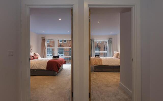 Gorgeous Spacious 2 Bed 2 Bath Apartment
