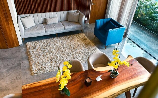 Spectacular Views Penthouse With Private Pool Rooftop Terrace BBQ Area