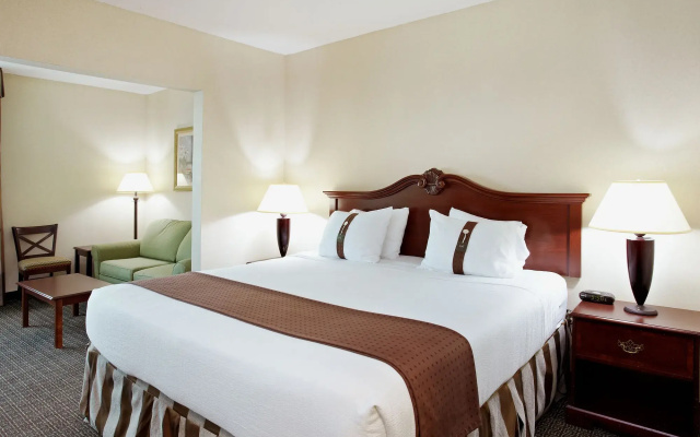 Holiday Inn Express Biloxi - Beach Blvd by IHG