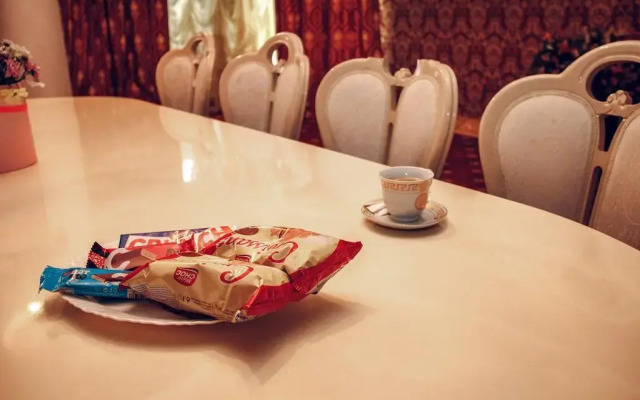 Golden Palace Resort and Spa