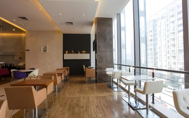 Metropolo Hefei Swan Lake Hotel