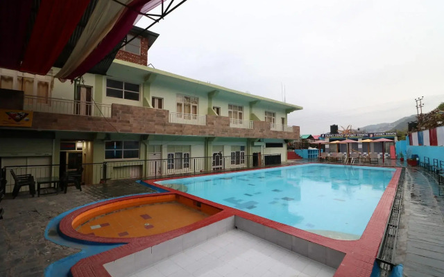 Funky Town By OYO Rooms