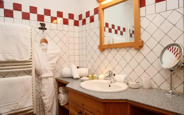 Hôtel 3 étoiles -Restaurant Le Pilatus Courchevel