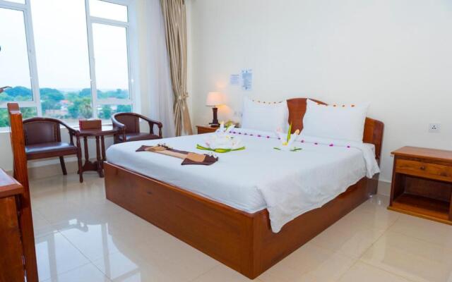 Pursat Riverside Hotel and Spa