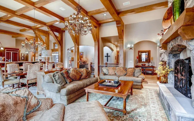 Grace Manor