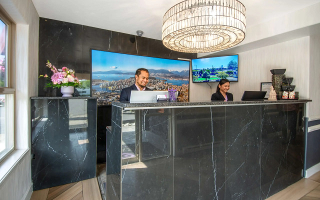Coast Parksville Hotel