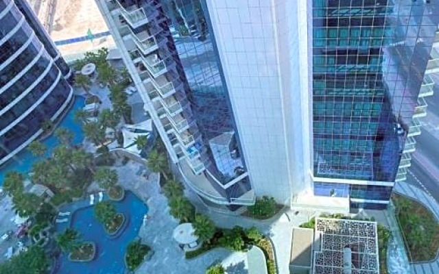 Paramount Damac Dubai / 2 Bedrooms