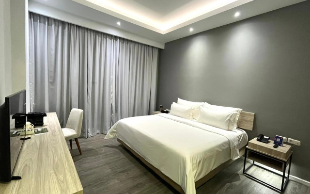 Sparks Life Jakarta, ARTOTEL Curated