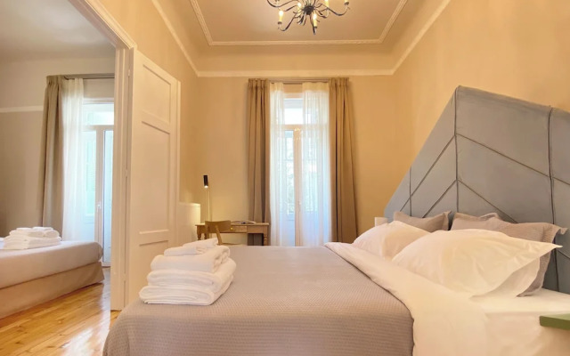 Live in Athens PANGRATI Fine Residence