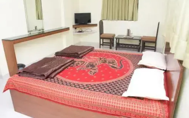 Hira Laxmi Residency