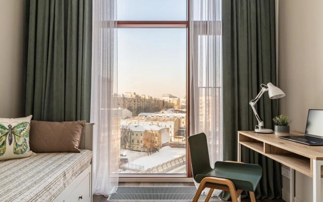 Moscow Deluxe на улице Казакова