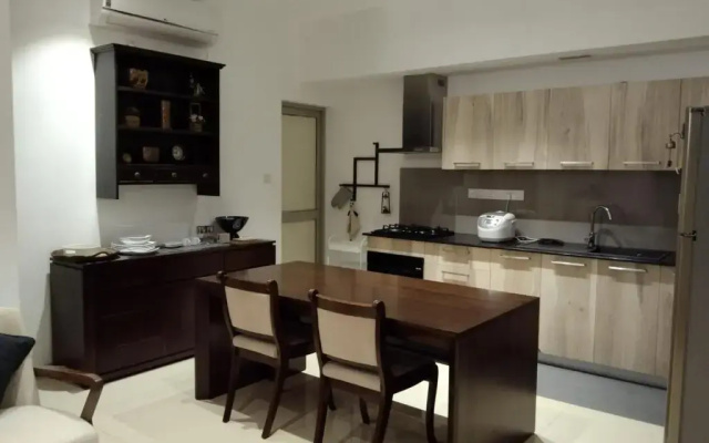 Aster residencies - 2 Bedroom Condo in the heart of Colombo