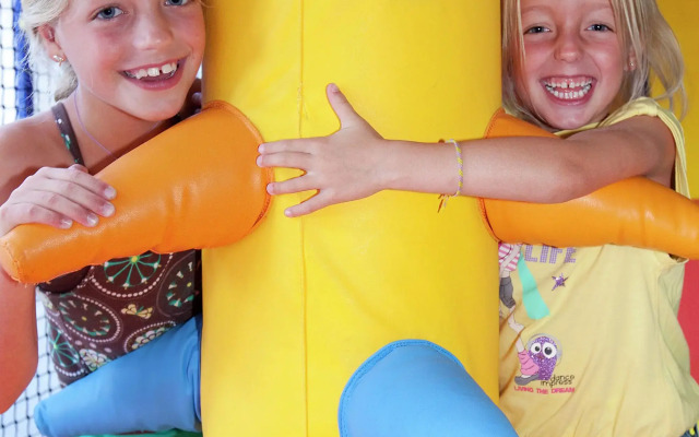 Stately, luxury villa with two bathrooms, 2km from Appelscha