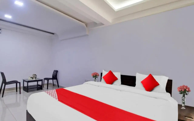 Oyo Flagship 807964 Kavish Residency
