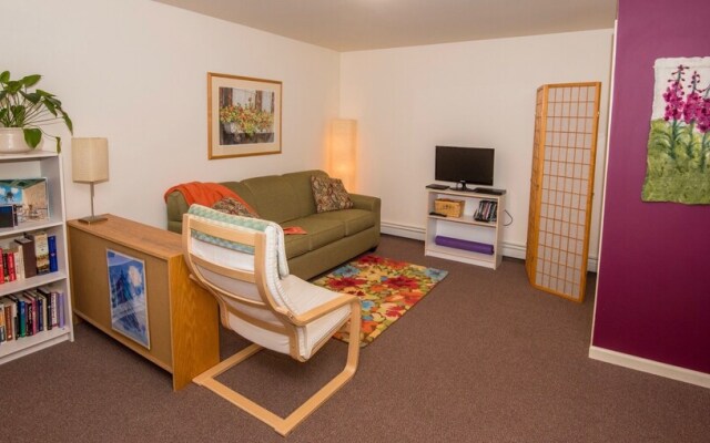 Gardenside Bed and Breakfast