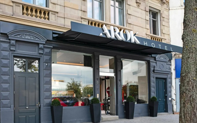 Hotel Arok