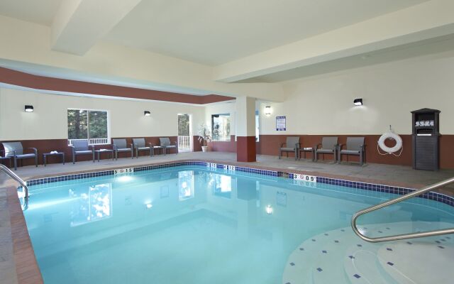 Holiday Inn Express Boonville by IHG