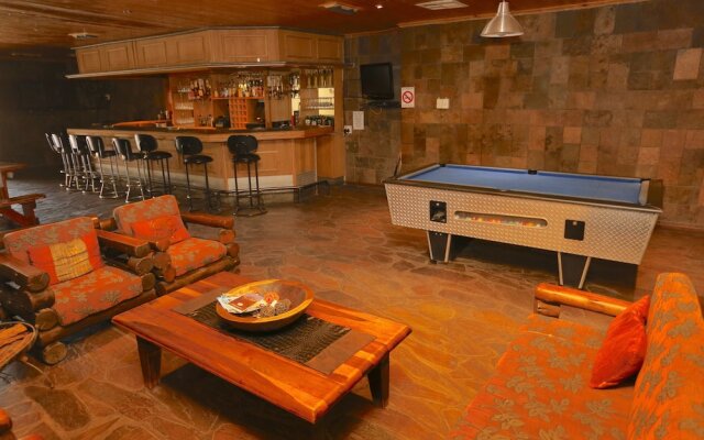 Stoney's Country Hotel