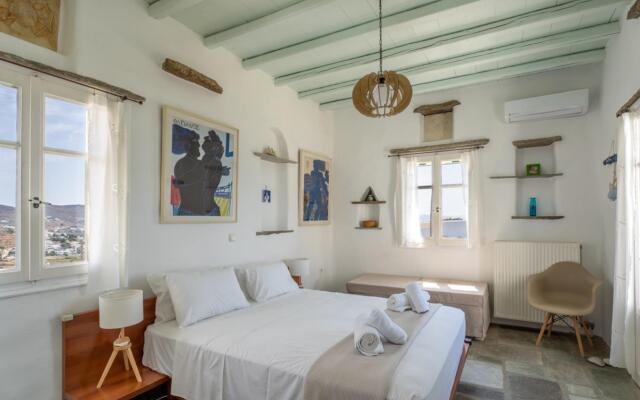 Maison Simone with private heated infinity pool & spectacular sea view