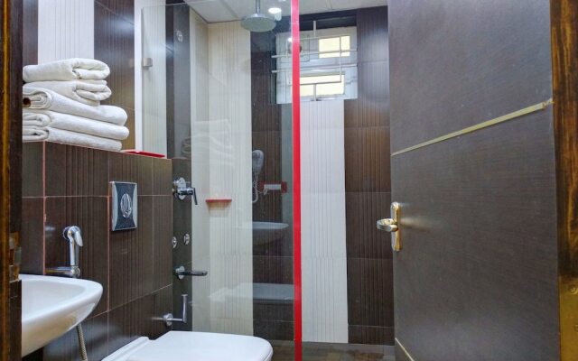 OYO 1504 Hotel Gemini Residency