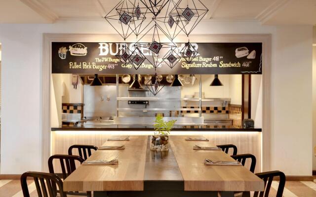 Marriott's Phuket Beach Club