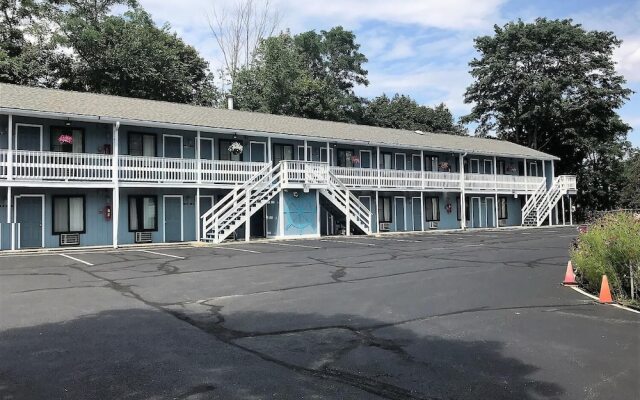 The Atlantic Motel