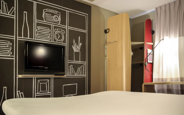 ibis Manchester Centre 96 Portland Street