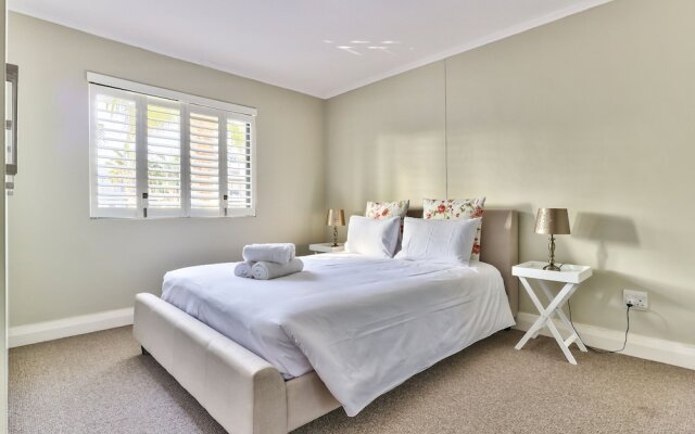 2 Bedroom Apartment in Century City