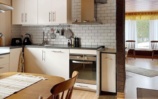 7 Person Holiday Home in Grisslehamn-by Traum