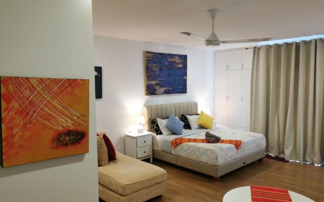 Apple Home 2 at Menara Simfoni, King Size Bed, Cheras, Nexflix, Wifi, Parking – Guest Rooms – Kajang