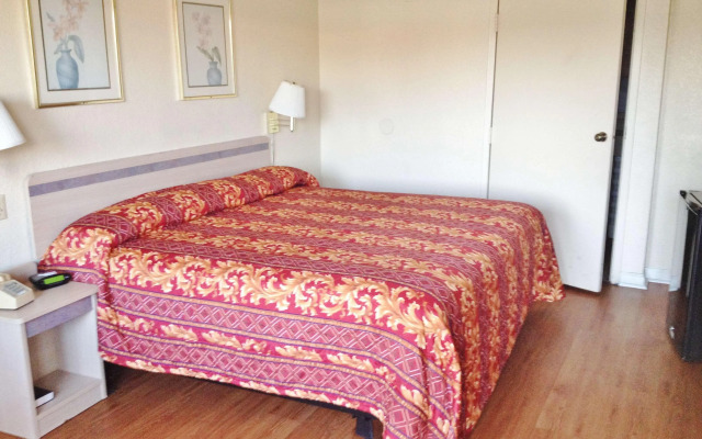 Americas Best Value Inn Tucker