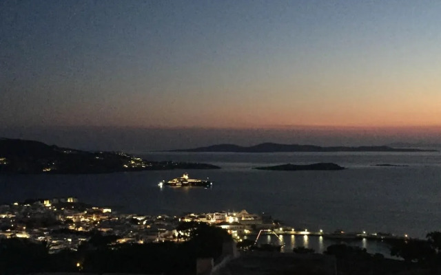 Luxury Key Mykonos 5 Bed Villa Crown Euaggelistraki