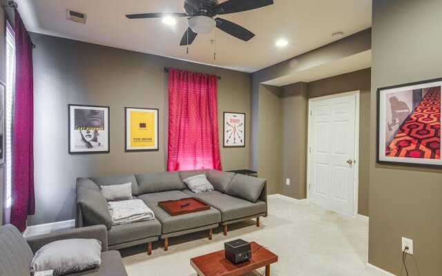 5 Mi to US Capitol: Washington DC Townhome