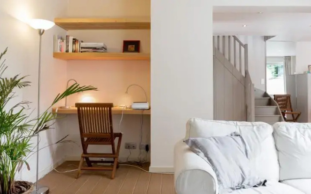 Brebis Halldis Apartment