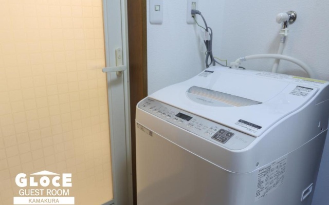 GLOCE 鎌倉 若宮大路House お部屋から江ノ電ビューを独り占め 鎌倉駅から徒歩3分 – Guest Rooms – Kamakura